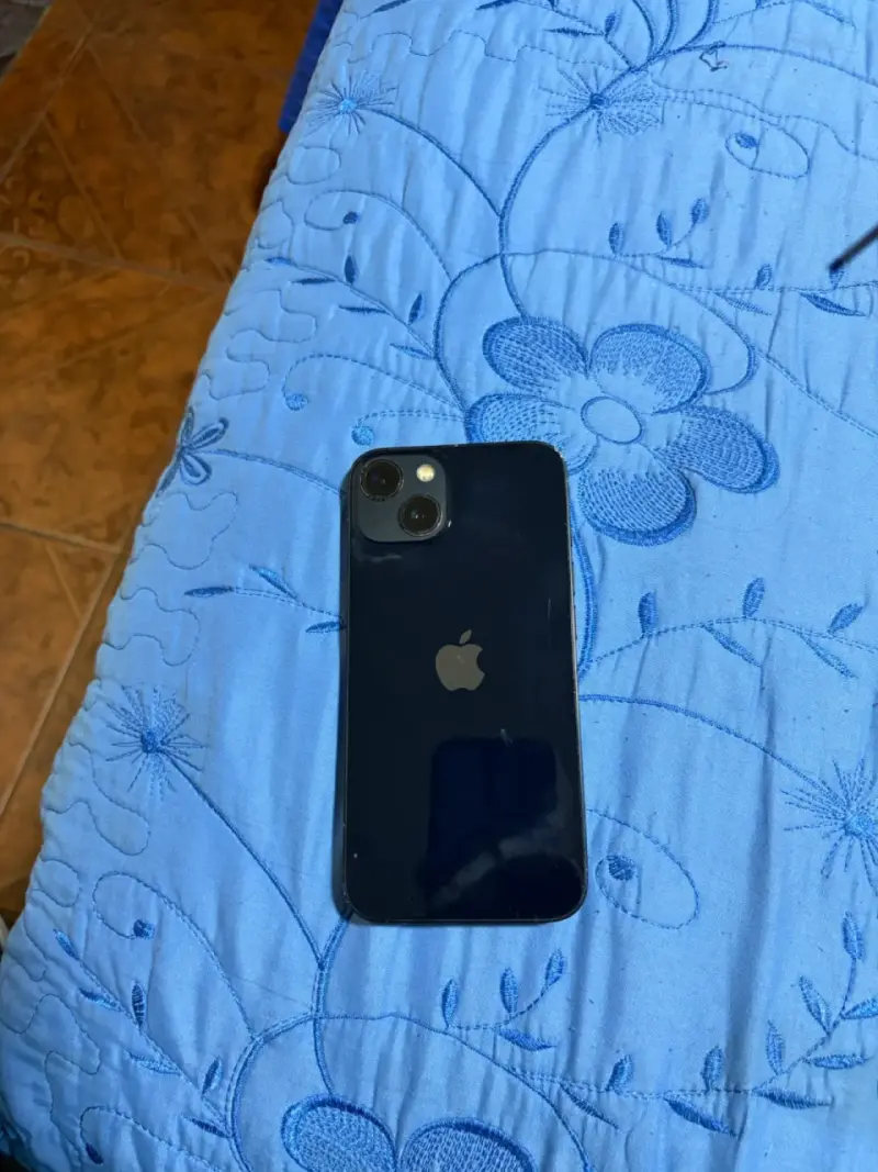 Iphone 13 - 1