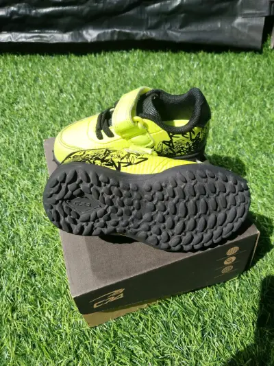 Zapatillas de fútbol para bebé - miniatura 3