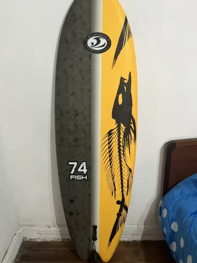 Tabla de surf color naranja y negro - miniatura 1