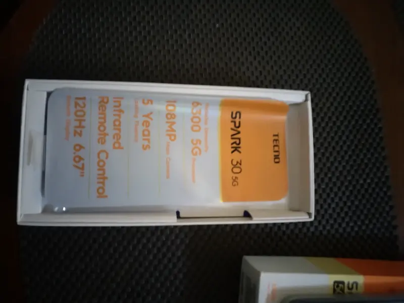 Celular Tecno Spark Nuevo. - 2