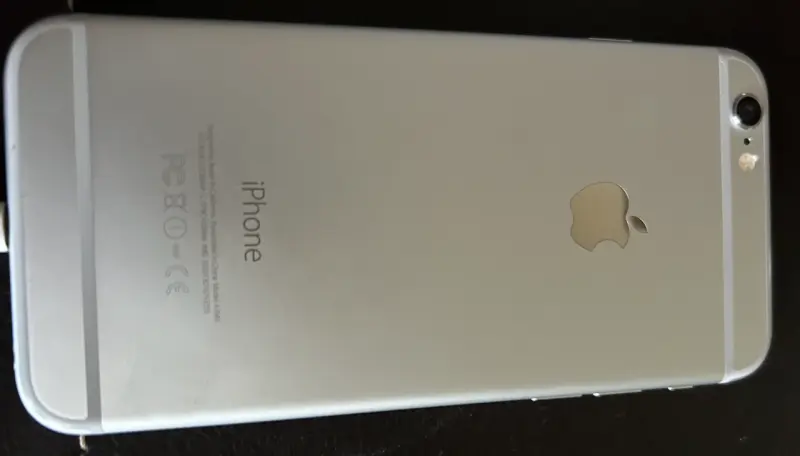 iPhone 6 16 gb blanco - 2