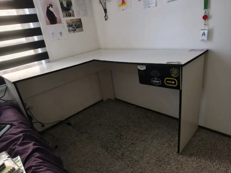 Escritorio en L - 1