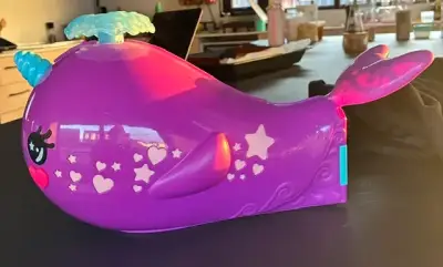 BALLENA POLLI POCKET COMO NUEVA - miniatura 1