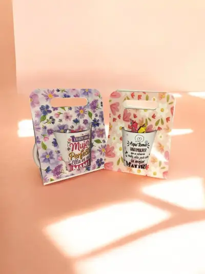 Tazas Personalizadas en su respectiva cajita. - miniatura 1