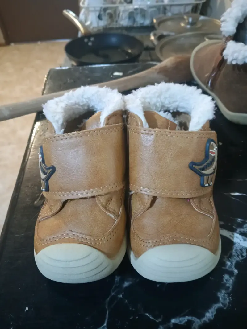 Botas número 19, ergonomicas - 2