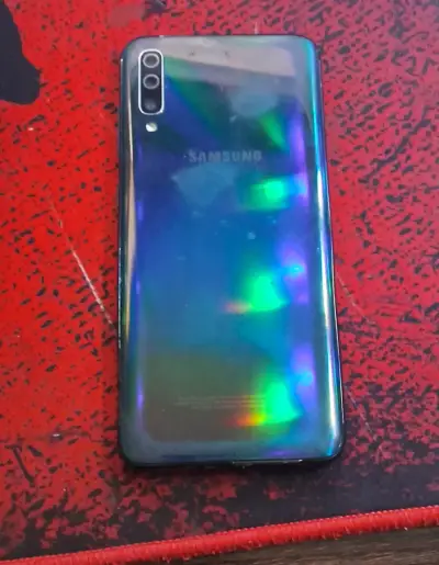 Samsumg a70 - miniatura 3