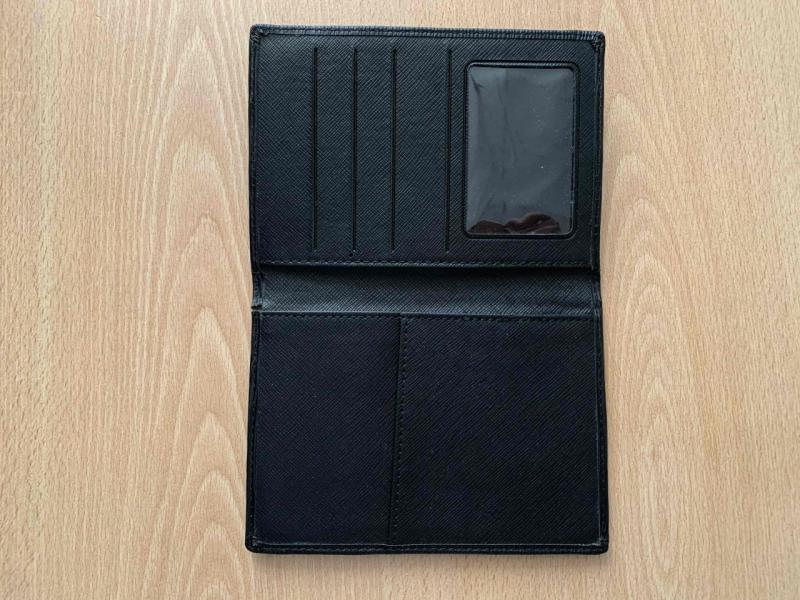 Porta  pasaporte/ documentos. Negro Nuevo - 2