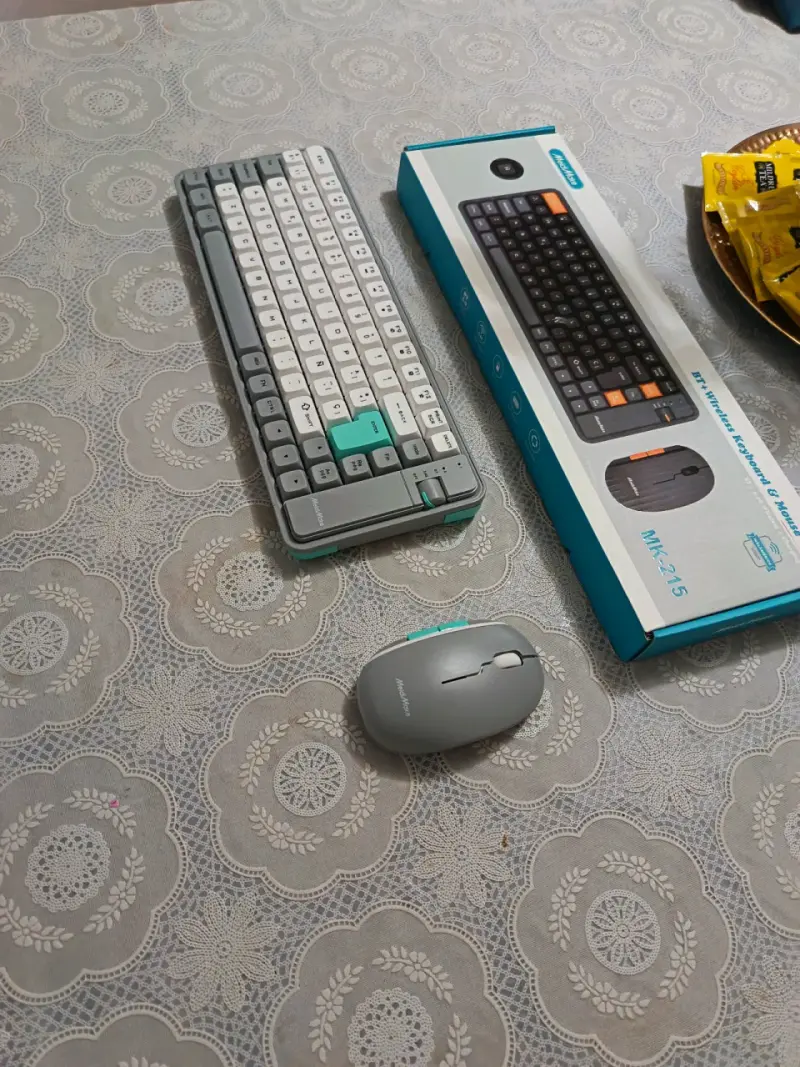 Teclado y mause inalambrico - 2
