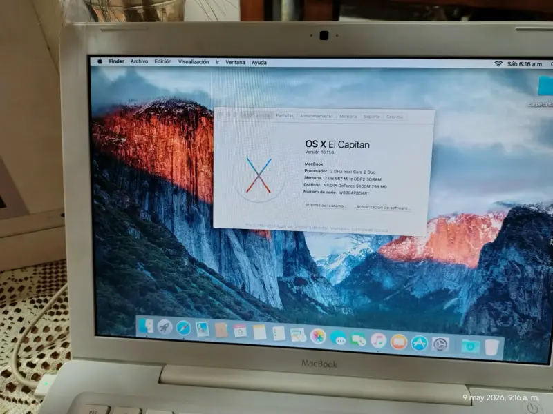 Macbook A1181 año 2009 - 6