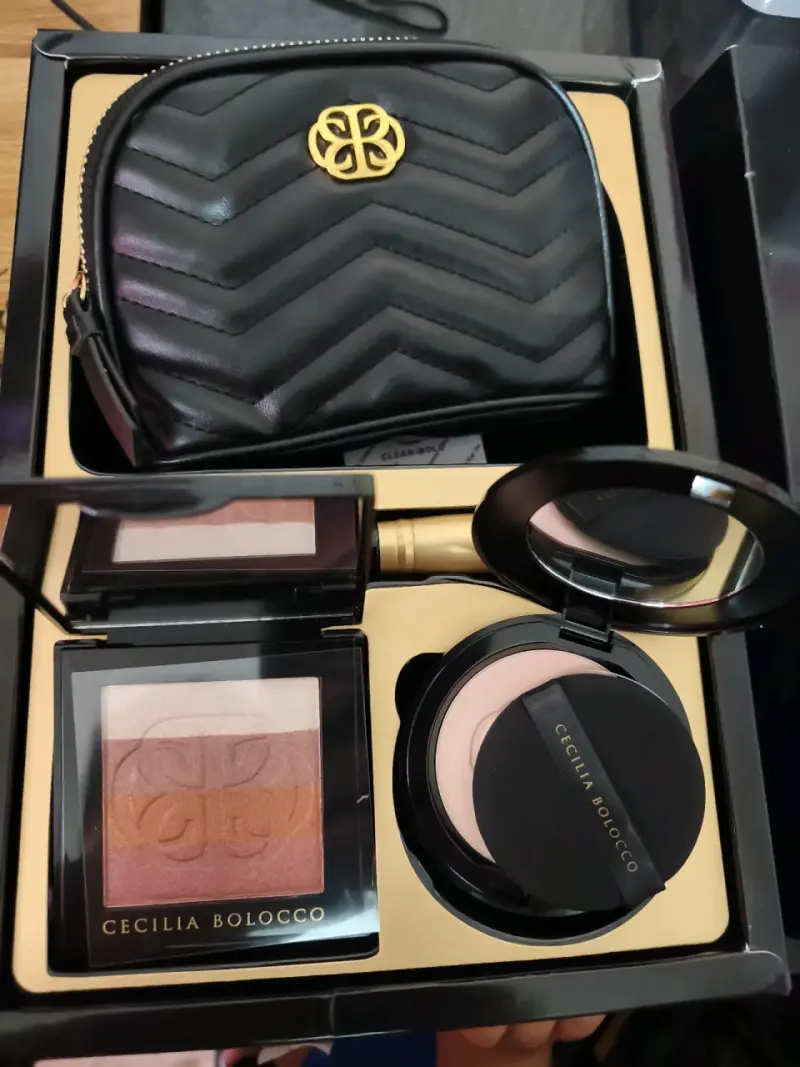 Set Maquillaje Cecilia Bolocco - 1