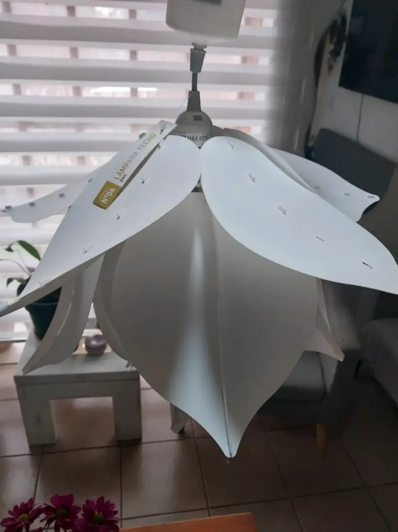 Lampara techo forma flor - 2
