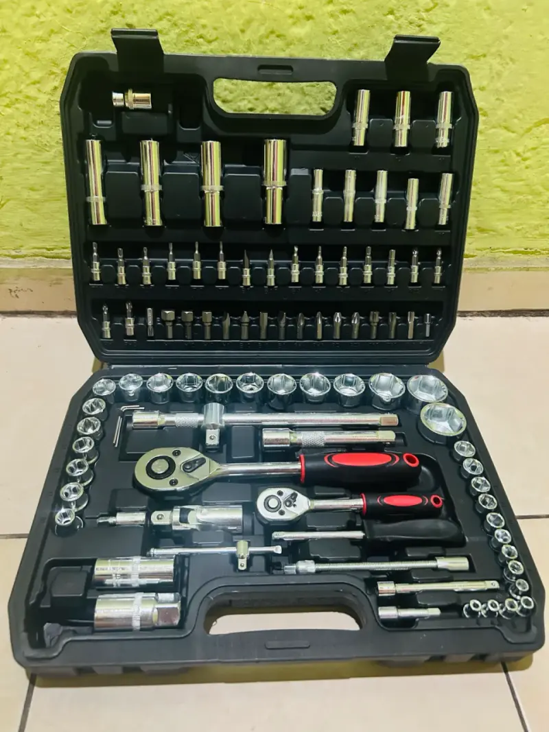 Juego de herramientas de 94 Piezas - 3