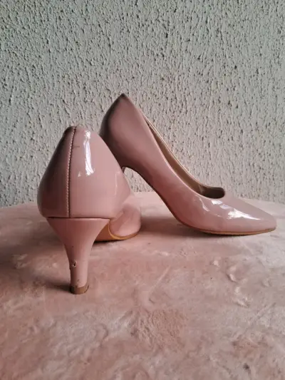 Zapatos charol rosados - miniatura 1