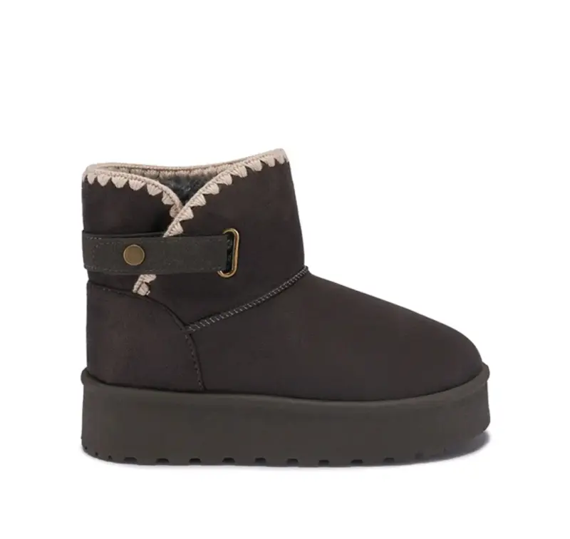 Botas nuevas - 2