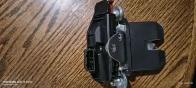 Cerradura electrónica VW POLO 2016 - miniatura 3