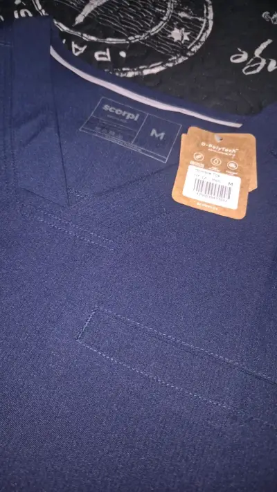 Uniforme Clínico antifluidos hombres Talla M - miniatura 3