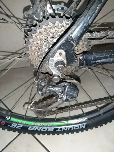 Bicicleta trek - miniatura 2