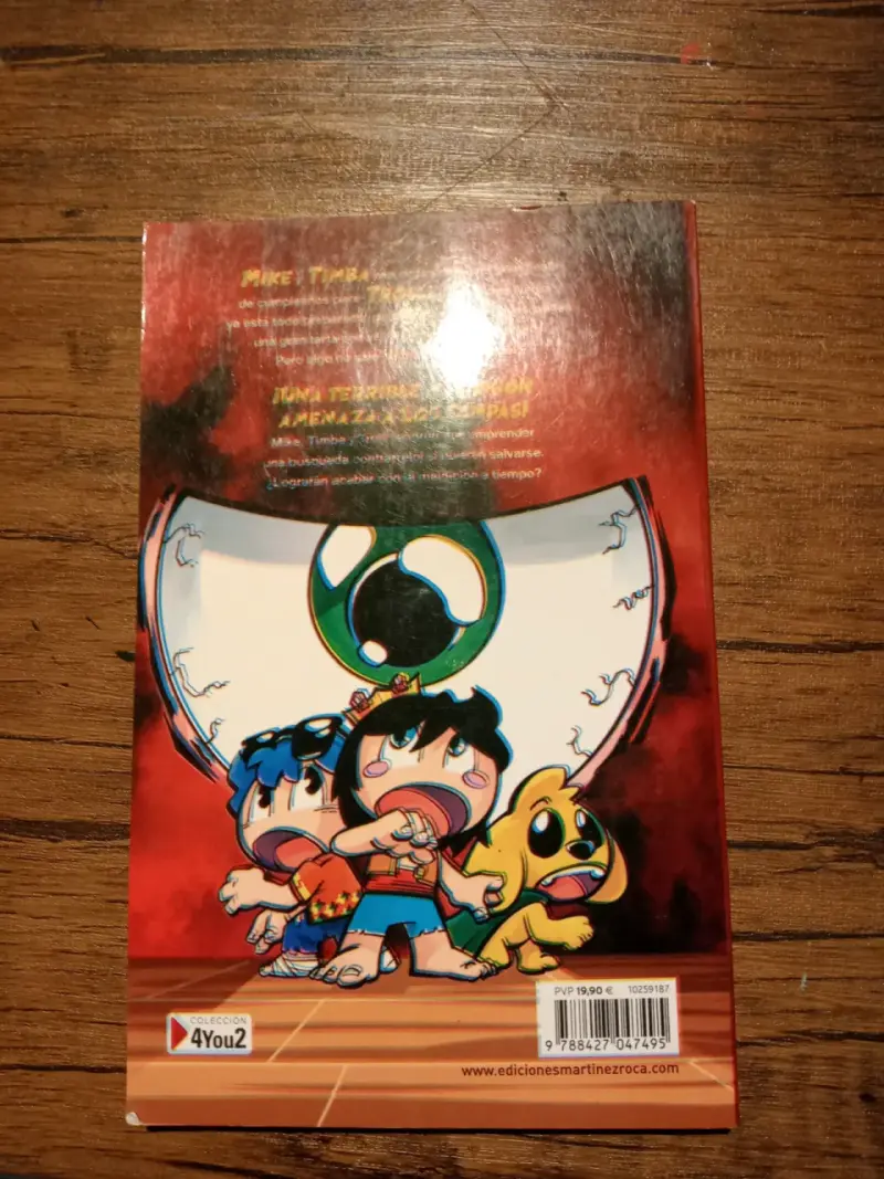 Libro “Los Compas y la maldición de Mikecrack” - 2