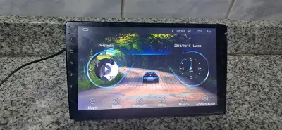 Radio de auto 9" card play - miniatura 3