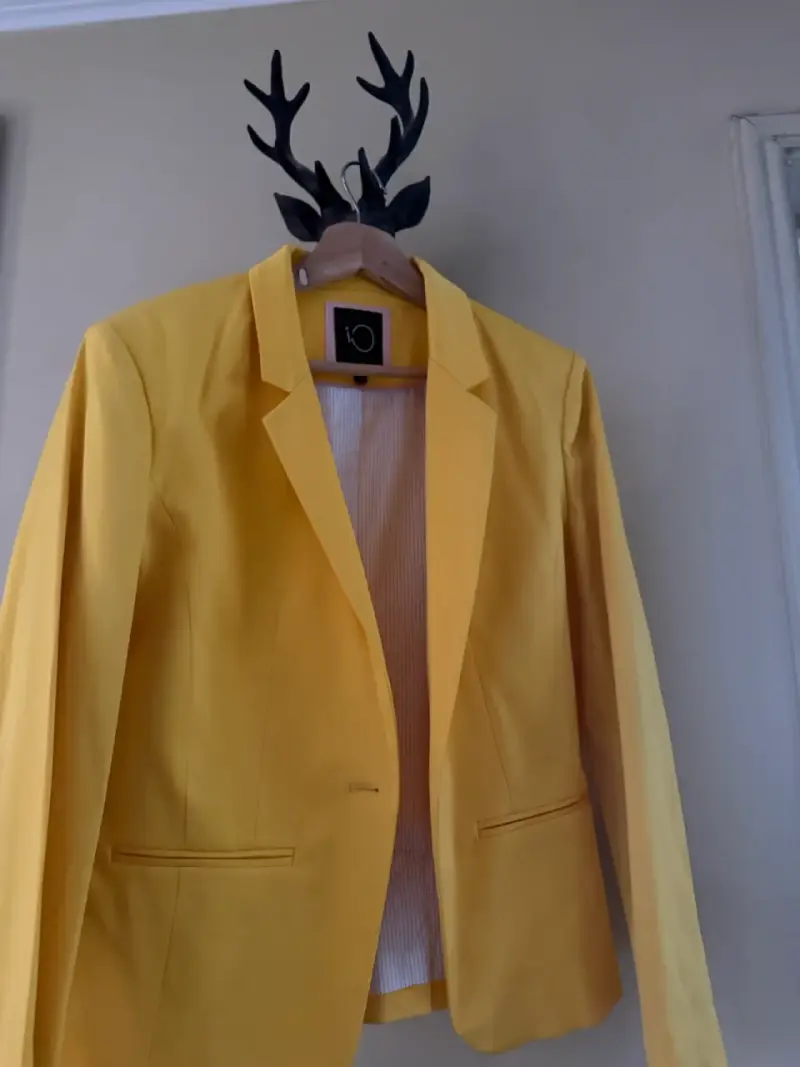 Blazer amarillo talla M/L