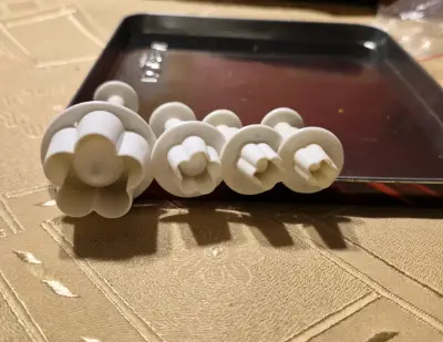 Moldes cortador de galletas forma de flor - miniatura 1