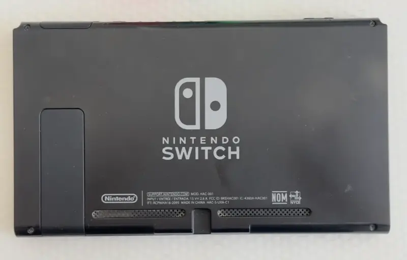 Nintendo Switch - 3
