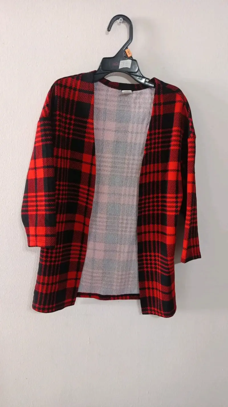 Blusa talla m tapado talla 6 - 2