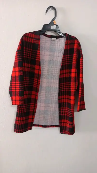 Blusa talla m tapado talla 6 - miniatura 2