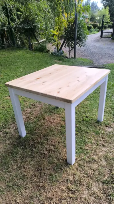 Mesa de madera - miniatura 1