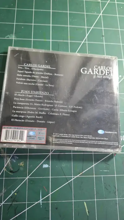 Cd Carlos Gardel y sus amigos vol. 2 y 4 - miniatura 2