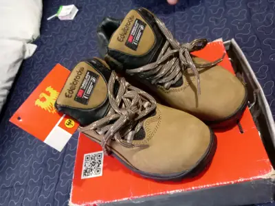 zapatos y ropa - miniatura 1