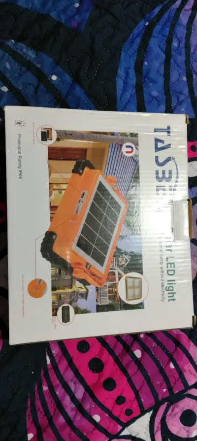 Foco Solar Led - miniatura 1