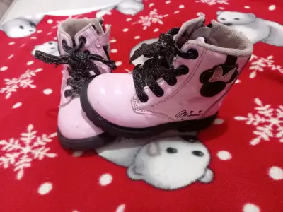 Buzo de stitch y botines de la minnie - miniatura 2