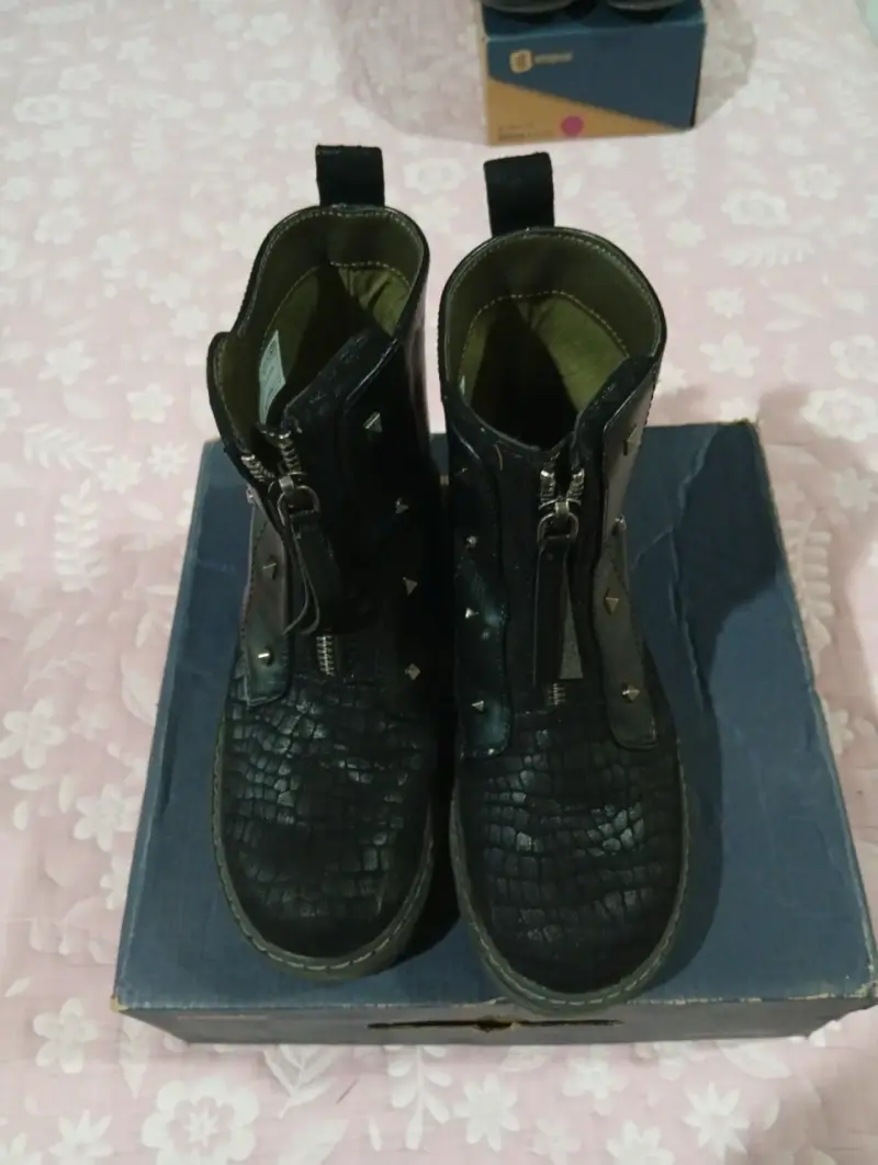 Botin Niña - 1