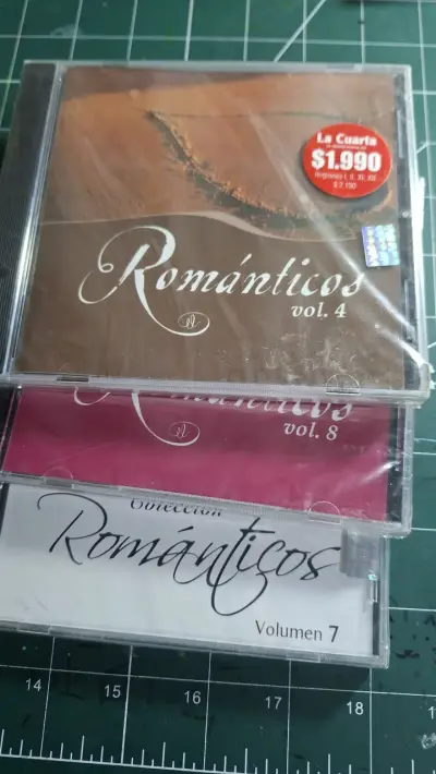 Cd's colección Romanticos vol. 4, 7 y 8 - miniatura 1