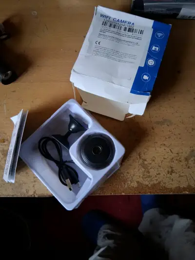 Camara y radio a pilas - miniatura 1