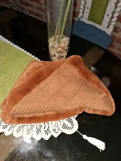 Cuello elegante. - miniatura 4