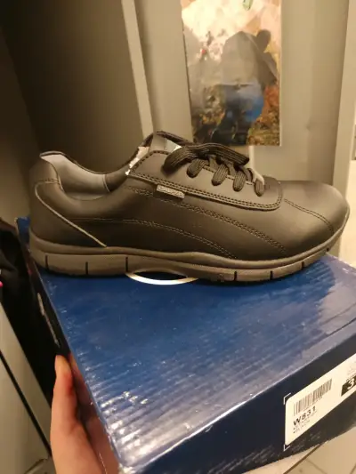 Zapatillas seguridad - miniatura 1