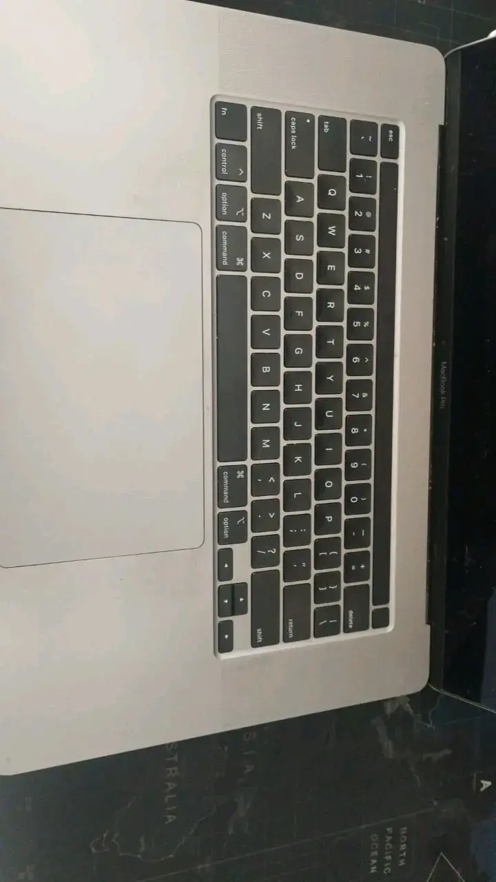 MacBook pro i7  del 2019 - 3