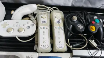 Wii con juegos - miniatura 3