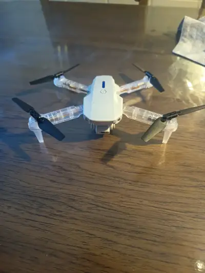 Drone con CAMARA y LUCES LED - miniatura 5