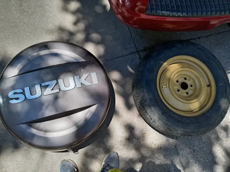 Tapa rígida y repuesto originales susuki gran vita - 6