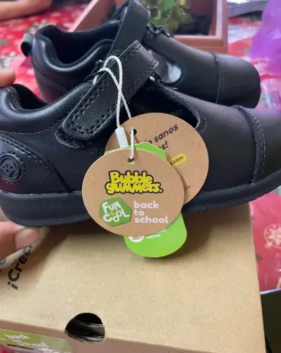 Zapatos escolares - miniatura 1