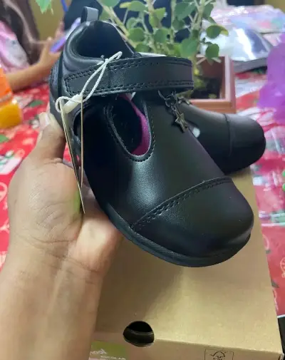 Zapatos escolares - miniatura 2