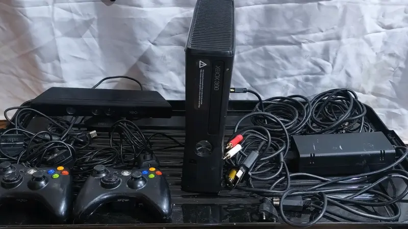 Xbox 369 + Kinect+juegos - 2