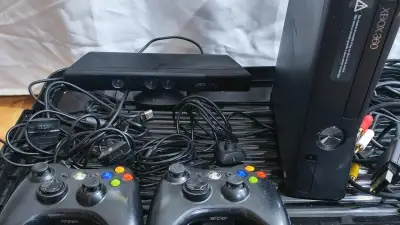 Xbox 369 + Kinect+juegos - miniatura 3