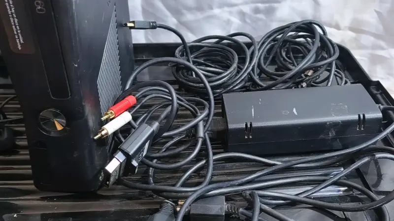 Xbox 369 + Kinect+juegos - 4