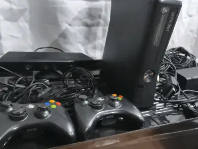 Xbox 369 + Kinect+juegos - miniatura 6