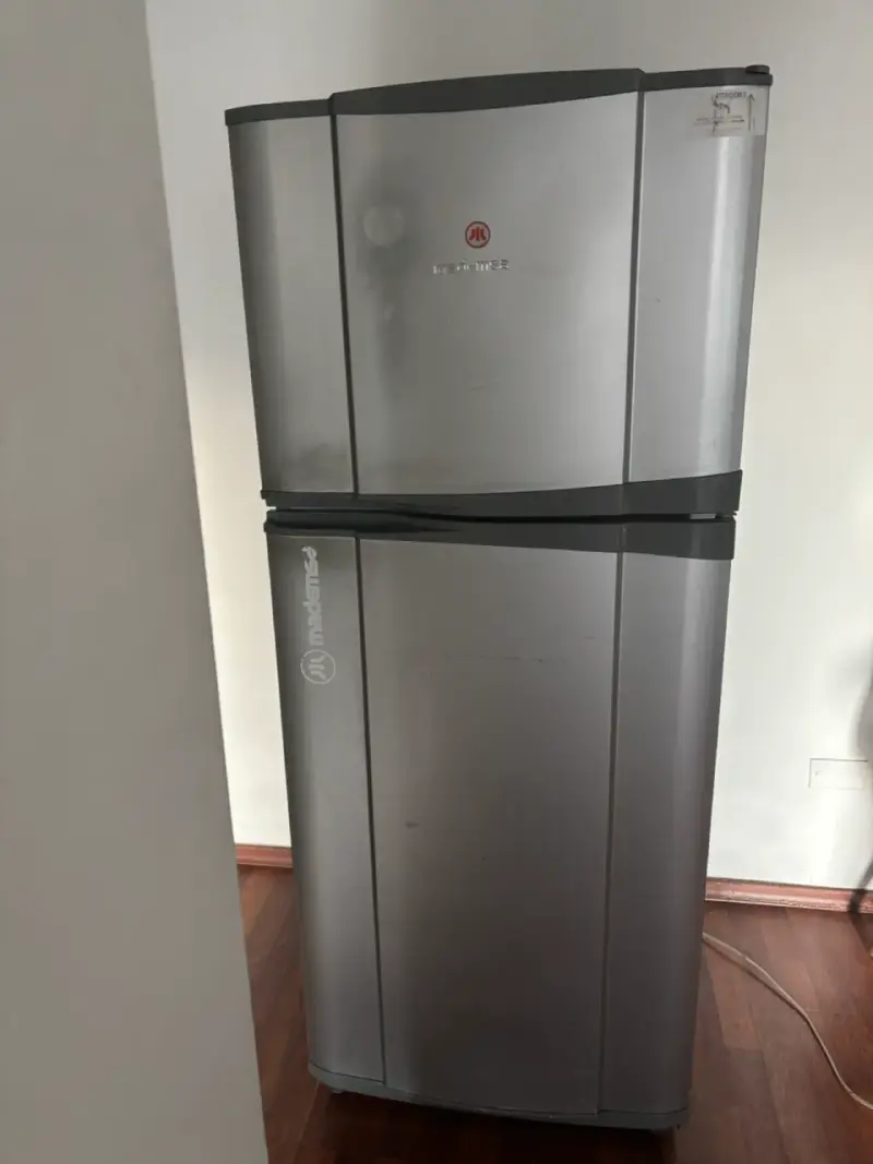 Refrigerador Mademsa - 1