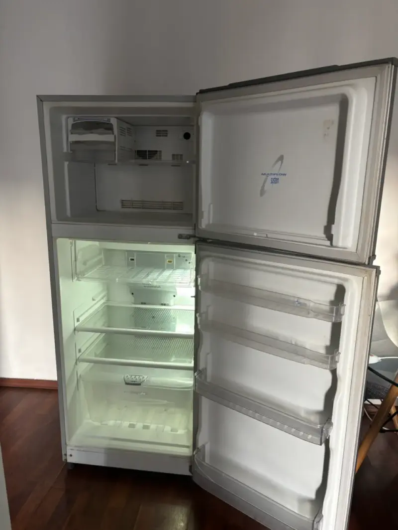 Refrigerador Mademsa - 2